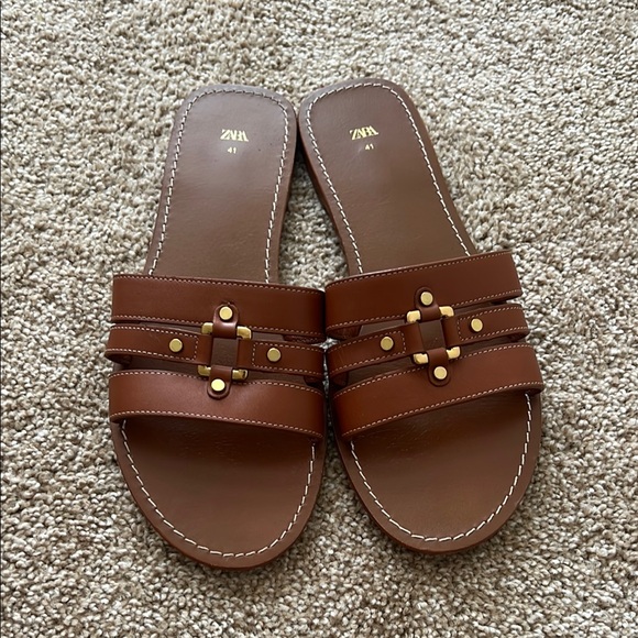 ZARA leather flat sandals slides - Picture 2 of 3